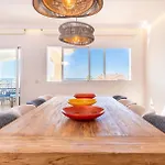 Daire Fantastico Atico Duplex En Marbella, Con Vistas Al Mar Y A 300 Metros De La Playa *