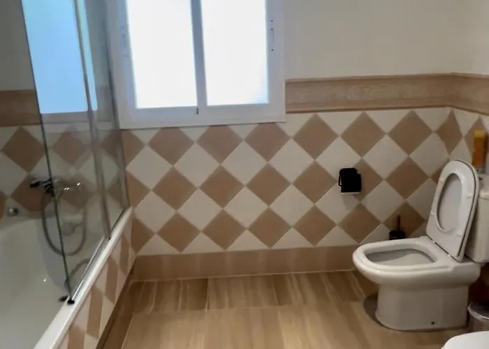 Fantástico ático En Marbella, Con Vistas Al Mar Y A 300 Metros De La Playa Marbella