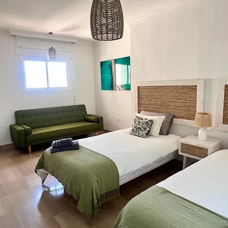 Fantástico ático En Marbella, Con Vistas Al Mar Y A 300 Metros De La Playa * Marbella