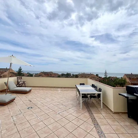 Fantastico Atico Duplex En Marbella, Con Vistas Al Mar Y A 300 Metros De La Playa Apartmán