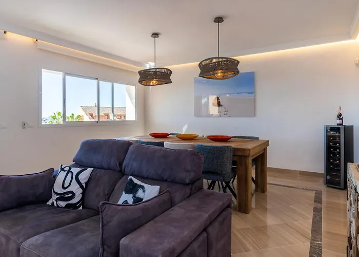 Fantastico Atico Duplex En Marbella, Con Vistas Al Mar Y A 300 Metros De La Playa Apartmán Marbella