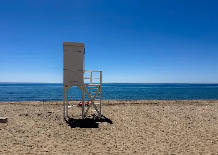 Fantastico Atico Duplex En Marbella, Con Vistas Al Mar Y A 300 Metros De La Playa *