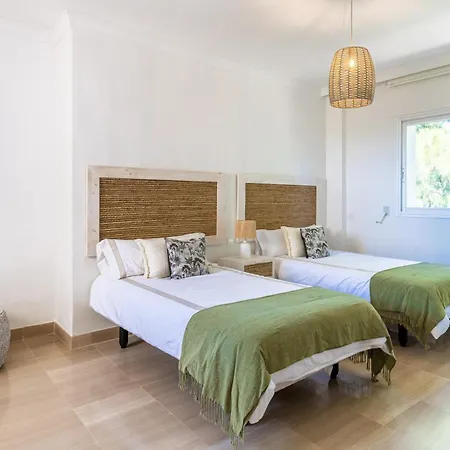 Fantástico ático En Marbella, Con Vistas Al Mar Y A 300 Metros De La Playa Apartamento Marbella